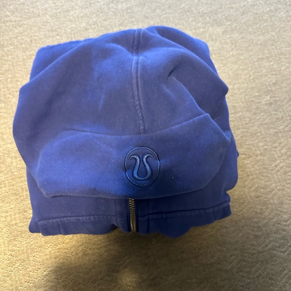 Blue Lulu Lemon Scuba full zip cropped Hoodie